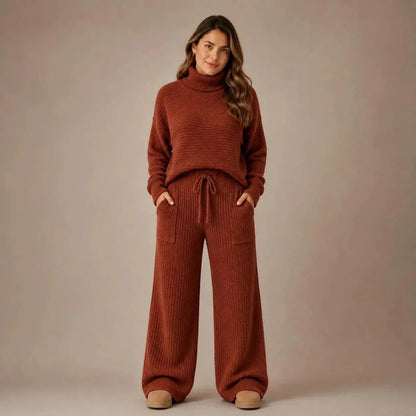 Conjunto Tatiana de Tricot Mousse — Blusa Gola Alta + Calça